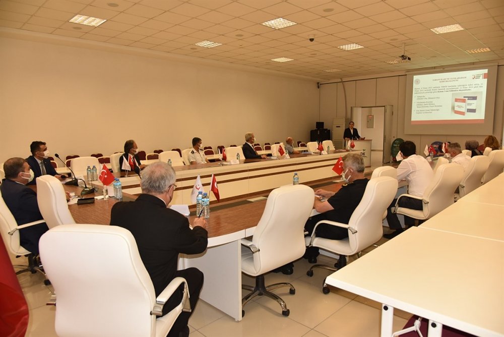 Karaman'da Göçmenlerin Durumu Konuşuldu