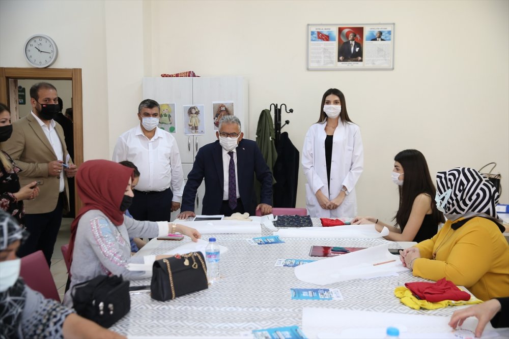 Kayseri'de KAYMEK'te Yüz Yüze Eğitim Başladı