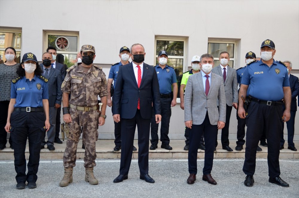 Emekliye Ayrılan Konya Emniyet Müdürü Mustafa Aydın, Çalışma Arkadaşlarına Veda Etti