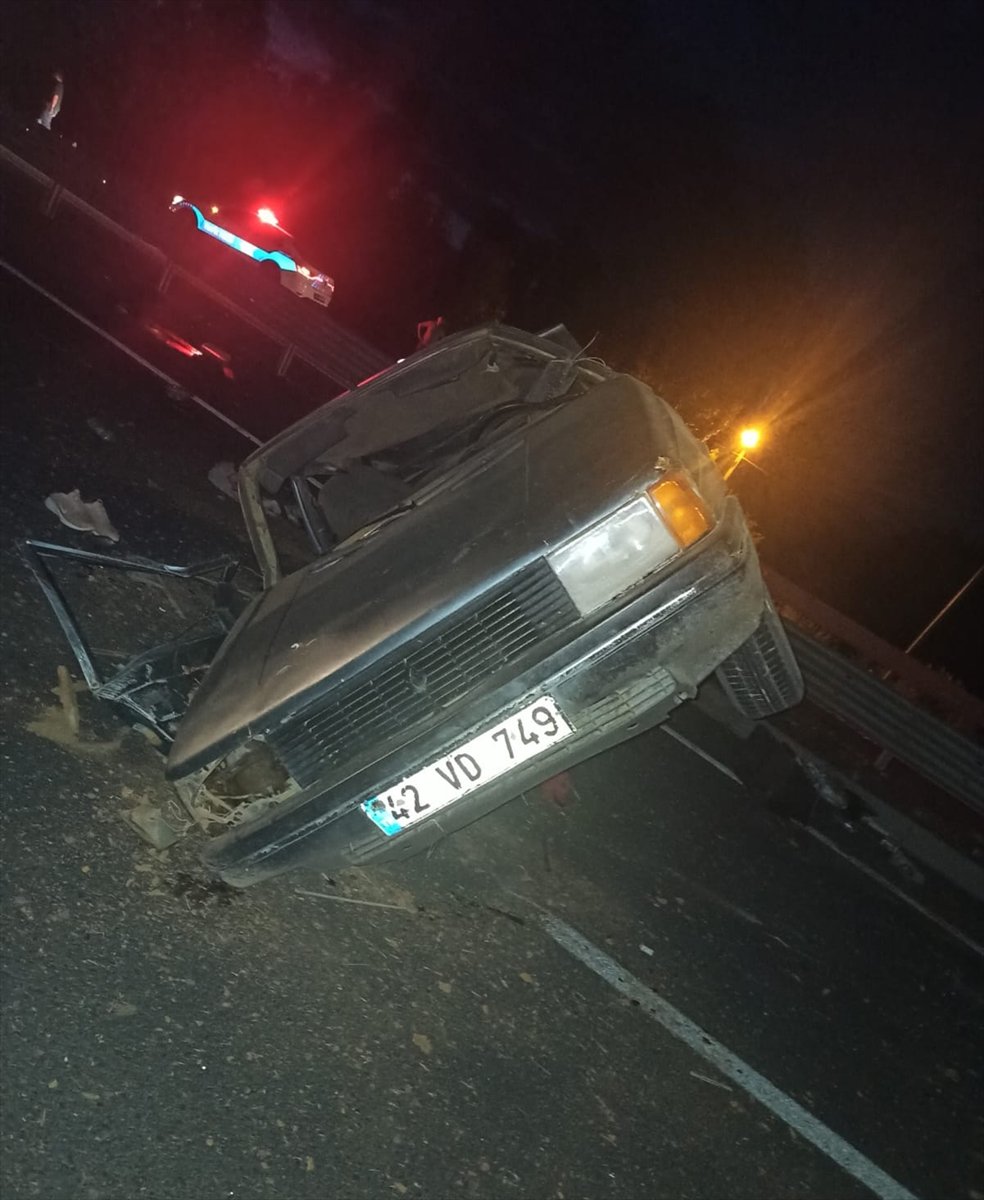 Akşehir'deki Trafik Kazasında İki Kişi Yaralandı