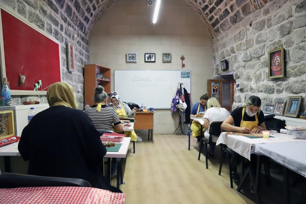 Aksaray'da Sanatkar Kadınların Başarı Hikayesi