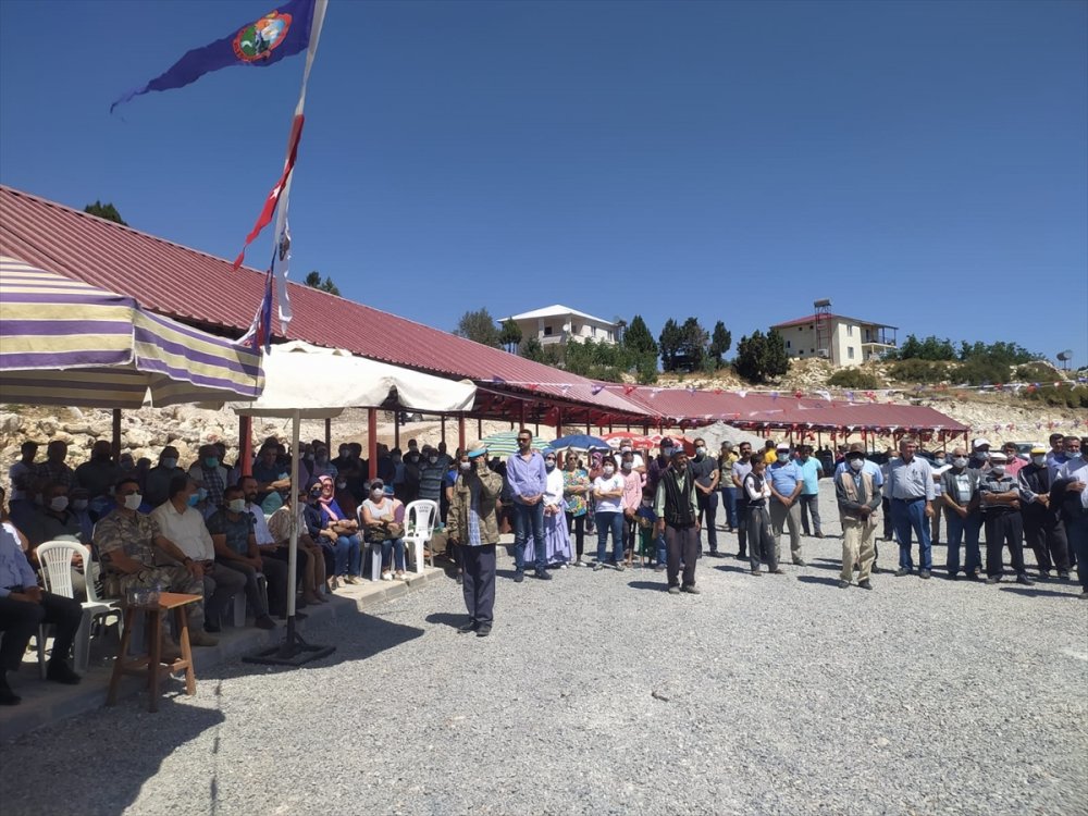 Anamur'da Halk Pazarı Hizmete Açıldı