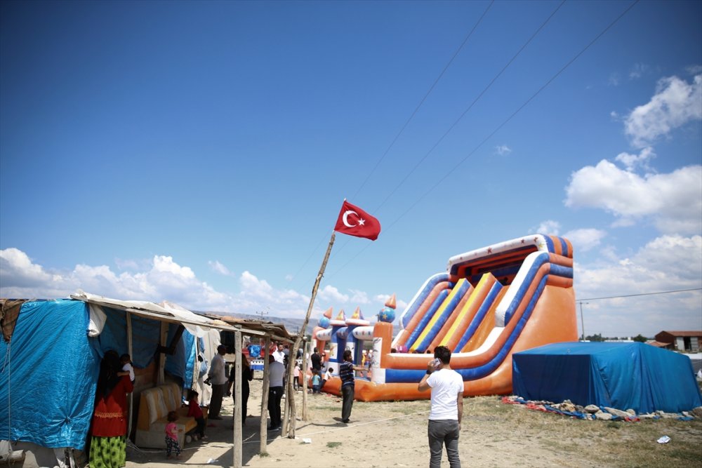 Eskişehir'de Mevsimlik Tarım İşçilerinin Çocukları İçin Seyyar Oyun Parkı