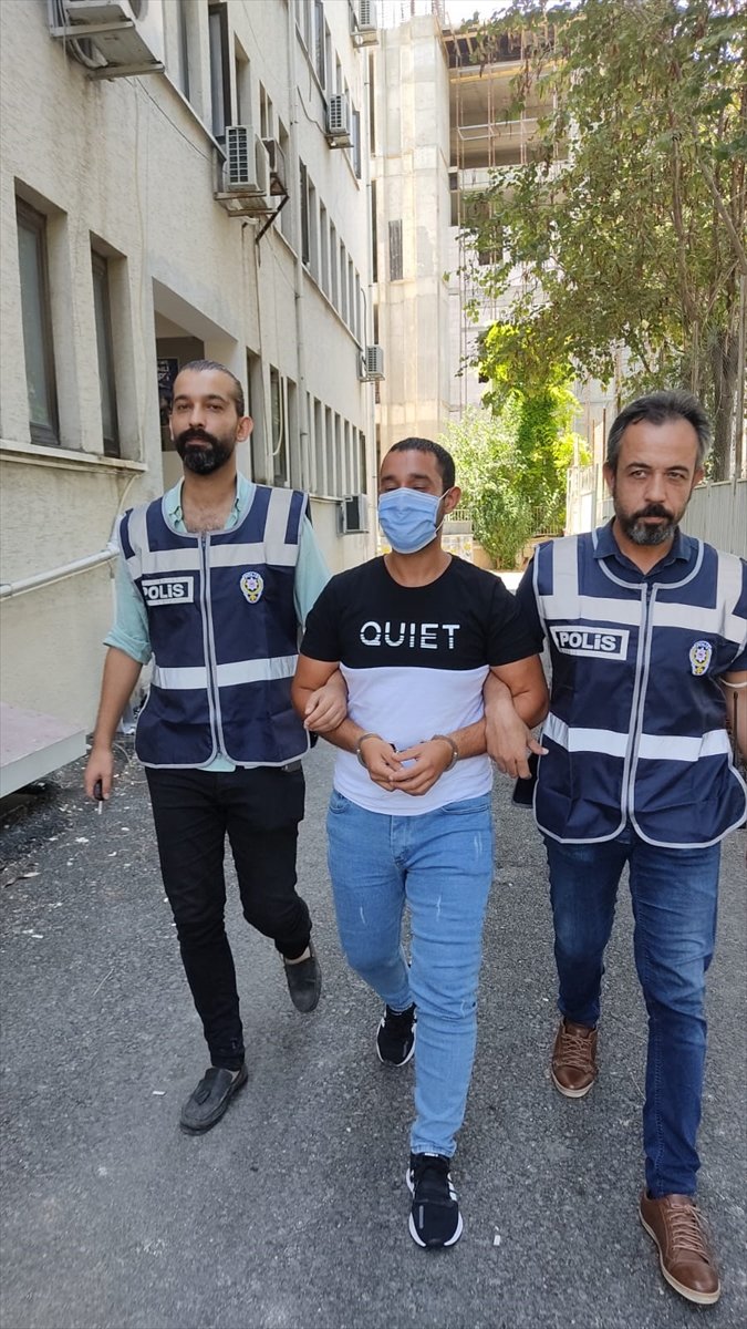 İstanbul'da Cinayete Karıştığı İddiasıyla Aranan Firari Zanlı Mersin'de Yakalandı