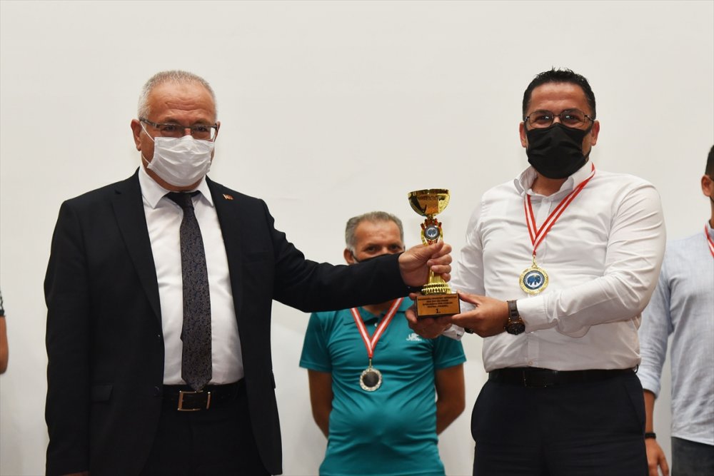 Kmü'de Spor Oyunları Ödül Töreni Düzenlendi