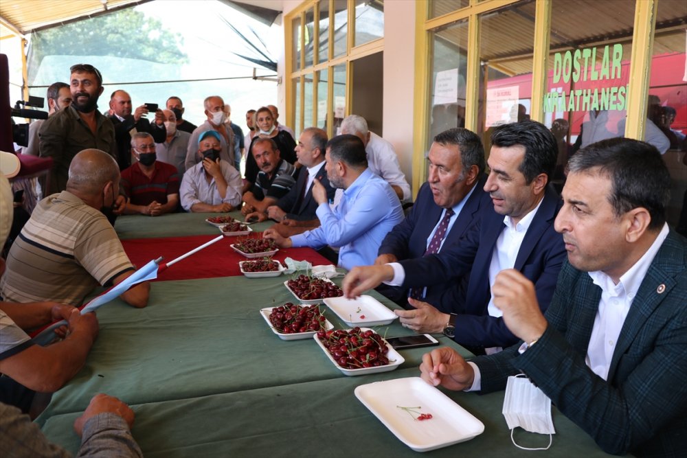 CHP Esnaf Masası Heyeti Niğde'de Temaslarda Bulundu