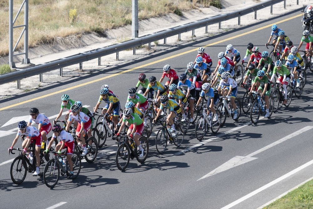 Erciyes 2021 Yol Bisikleti Yarışları Sürüyor