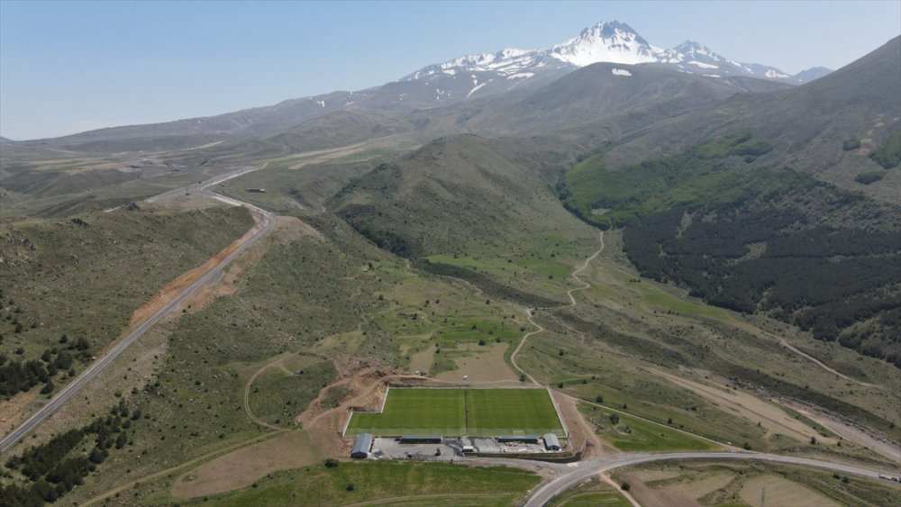 Erciyes, Yüksek İrtifa Futbol Kamp Merkezinde İddialı