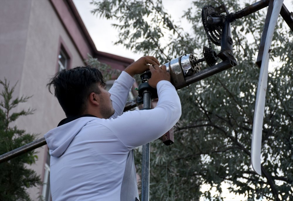 Aksaraylı Genç Mucit Kendi Elektriğini Üretti