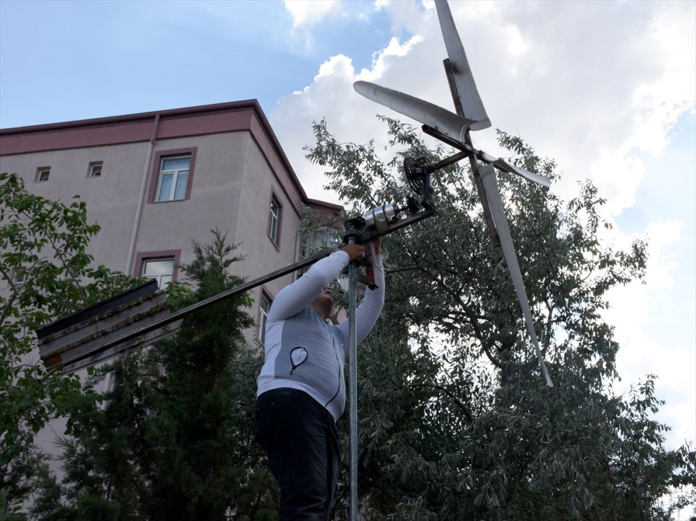 Aksaraylı Genç Mucit Kendi Elektriğini Üretti