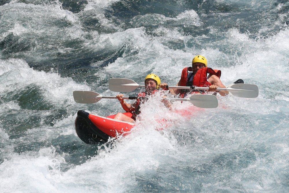 Köprüçay Adrenalin Tutkunlarının Gözdesi Oldu