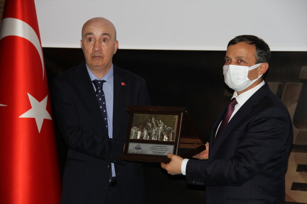 15 Temmuz Gazisi Aslan, Erciyes Üniversitesi Gazi Turgut Aslan Konferans Salonunun Açılışında Konuştu