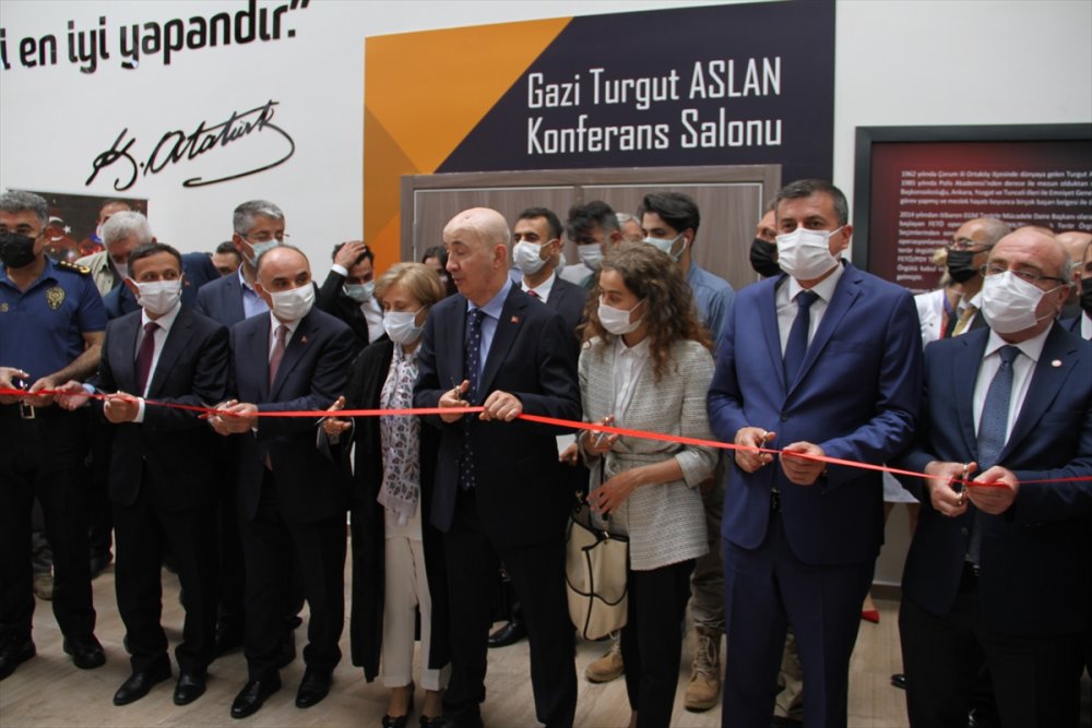 15 Temmuz Gazisi Aslan, Erciyes Üniversitesi Gazi Turgut Aslan Konferans Salonunun Açılışında Konuştu