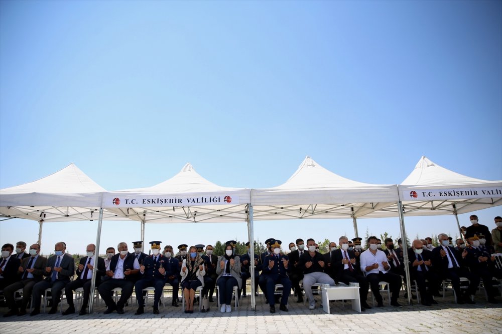 15 Temmuz Şehidi Polis Memuru Fatih Dalgıç, Eskişehir'de Kabri Başında Anıldı