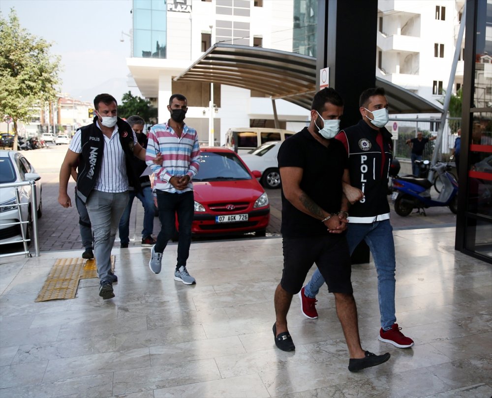 Antalya Ve Gaziantep'te Uyuşturucu Operasyonu: 10 Gözaltı