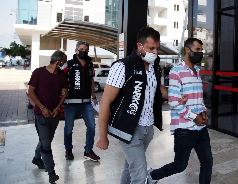 Antalya Ve Gaziantep'te Uyuşturucu Operasyonu: 10 Gözaltı