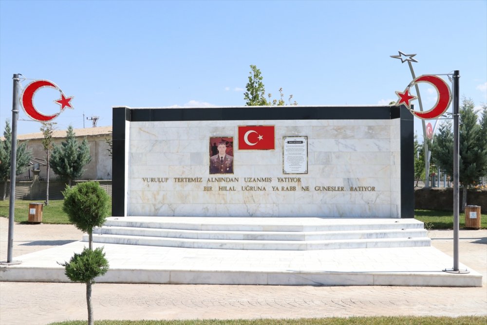 Hemşehrileri, Darbe Girişimine Direnişin Sembol İsmi Ömer Halisdemir'i Gururla Yad Ediyor