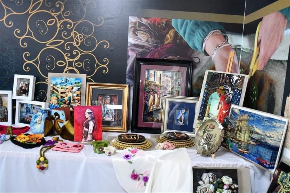 Konya Büyükşehir Belediyesinin Kosova'da Açtığı Komek'ten 216 Kişi Sertifikalarını Alarak Mezun Oldu