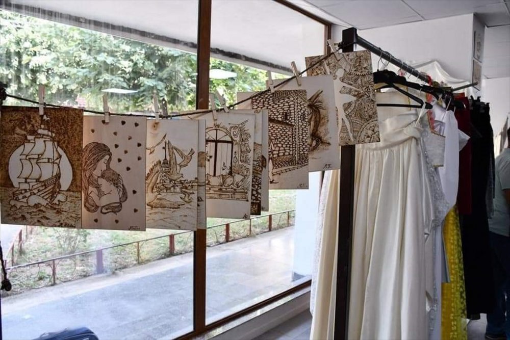 Konya Büyükşehir Belediyesinin Kosova'da Açtığı Komek'ten 216 Kişi Sertifikalarını Alarak Mezun Oldu