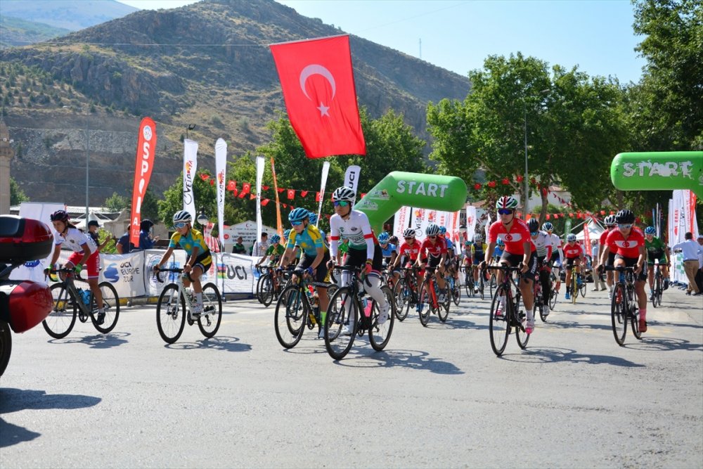 Erciyes 2021 Yol Bisikleti Yarışları, Grand Prix Develi Etabıyla Devam Ediyor