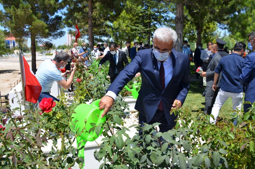 Karaman’da Kurban Bayramı Arifesinde Şehitlikler Ziyaret Edildi