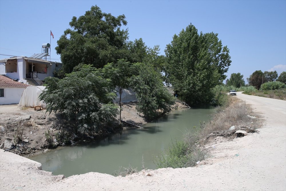 Antalya'da Minik Ecrin'in Evinde Hüzünlü Bayram