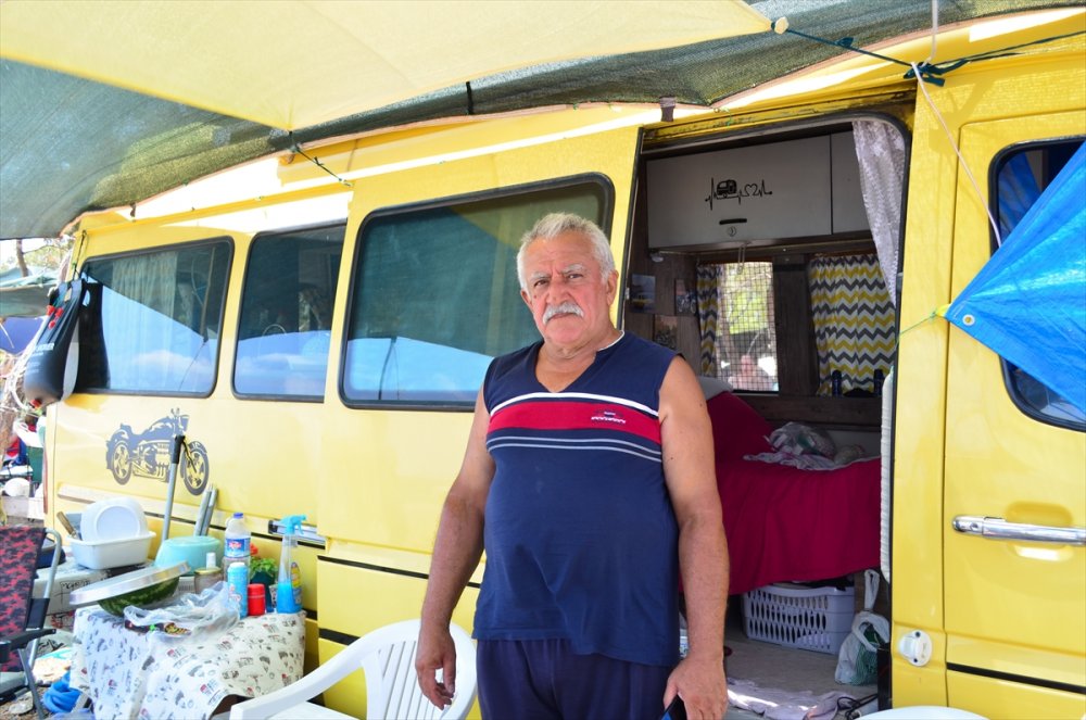 Mersin'de Çadır Ve Karavan Tutkunlarının Tatil Keyfi