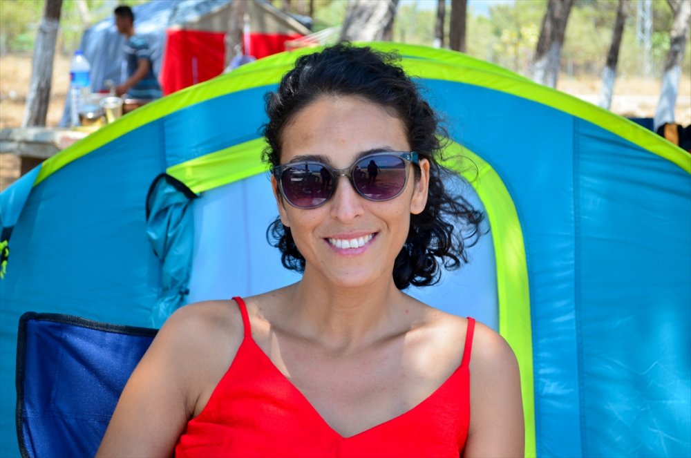 Mersin'de Çadır Ve Karavan Tutkunlarının Tatil Keyfi