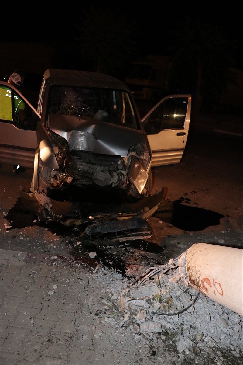 Karaman'da Alkollü Sürücü Ölümden Döndü