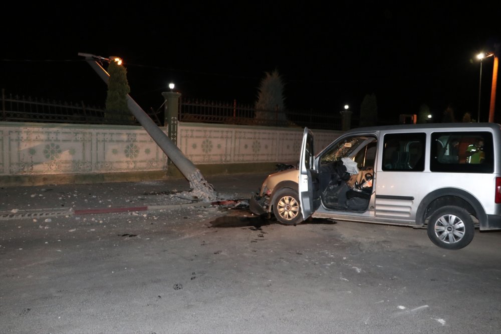 Karaman'da Alkollü Sürücü Ölümden Döndü