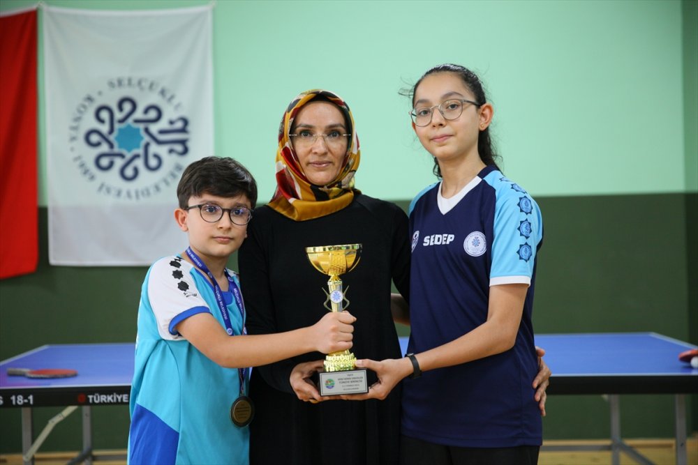 Masa Tenisinin Minik Şampiyonu Ali Enes, Müsabakalara Evde Yemek Masasında Hazırlandı