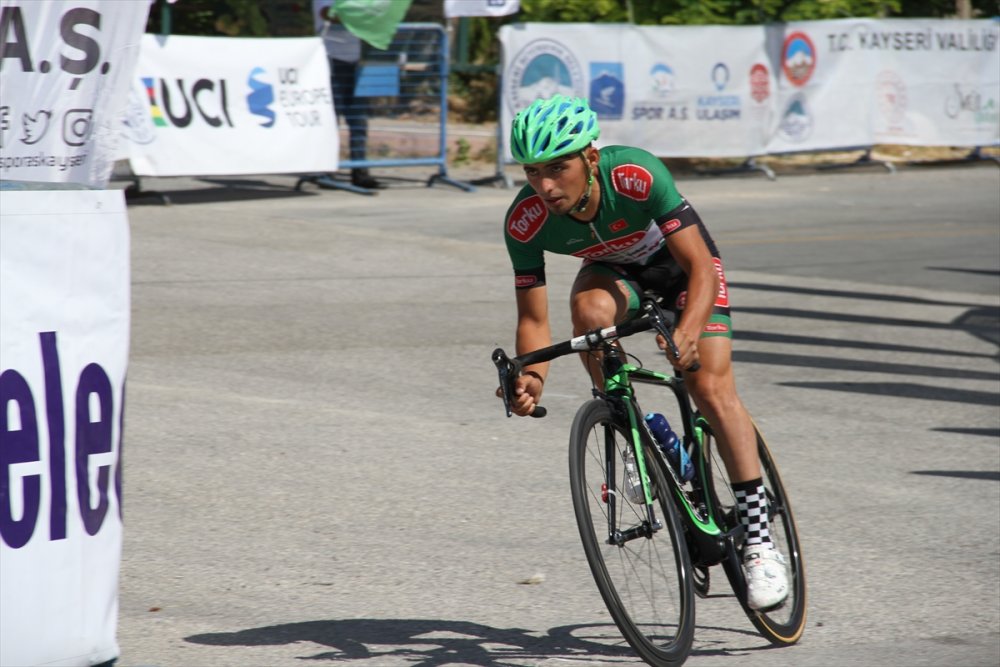 Erciyes 2021 Yol Bisikleti Yarışları'nın Gençlerde İlk Etabı Yapıldı