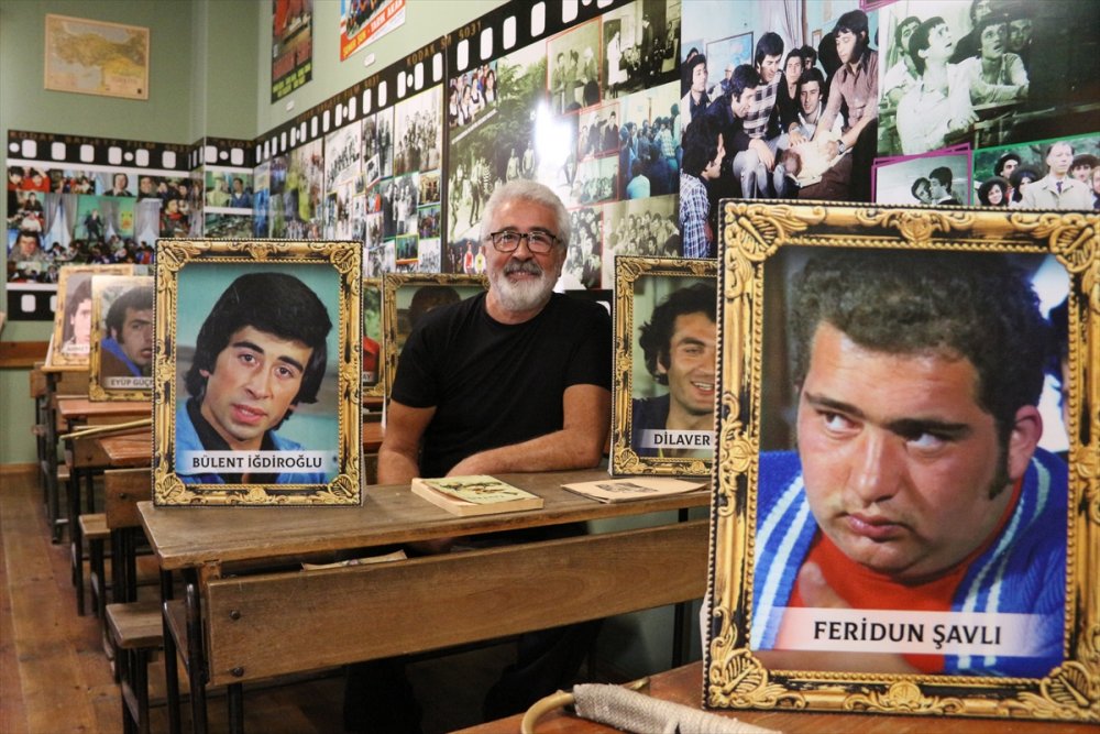 Hababam'ın "Kalem Şakir'i" Unutulmaz Filmi En Büyük Serveti Olarak Görüyor