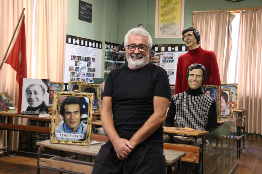 Hababam'ın "Kalem Şakir'i" Unutulmaz Filmi En Büyük Serveti Olarak Görüyor