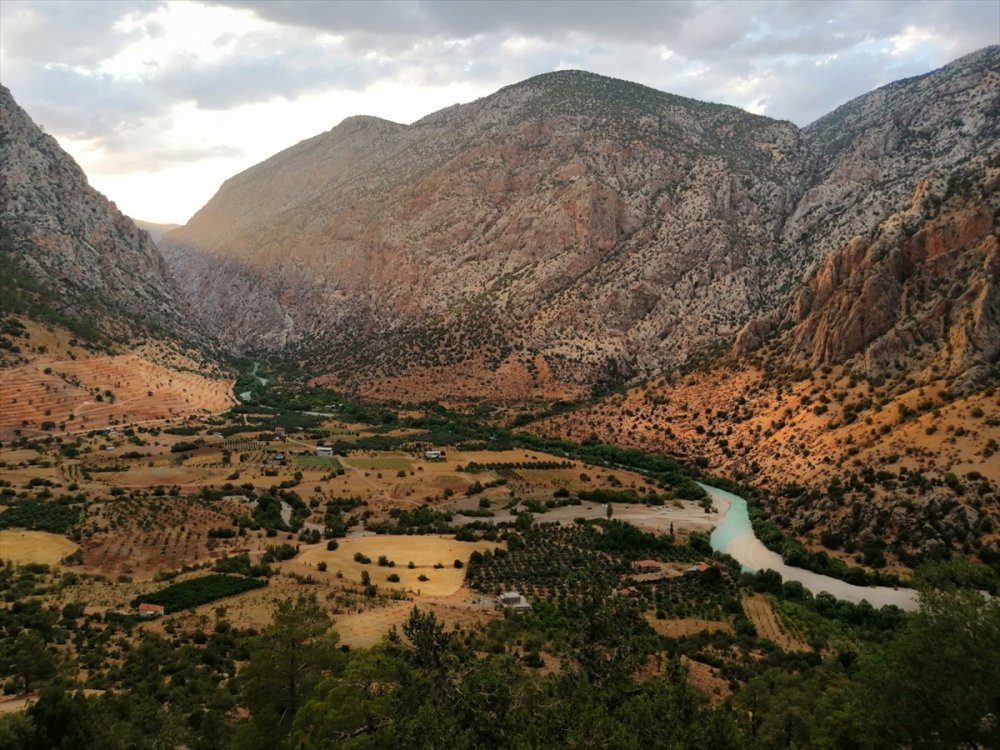 Karaman'da Göksu Yükselince Nunu'da Piknik Kötü Bitti