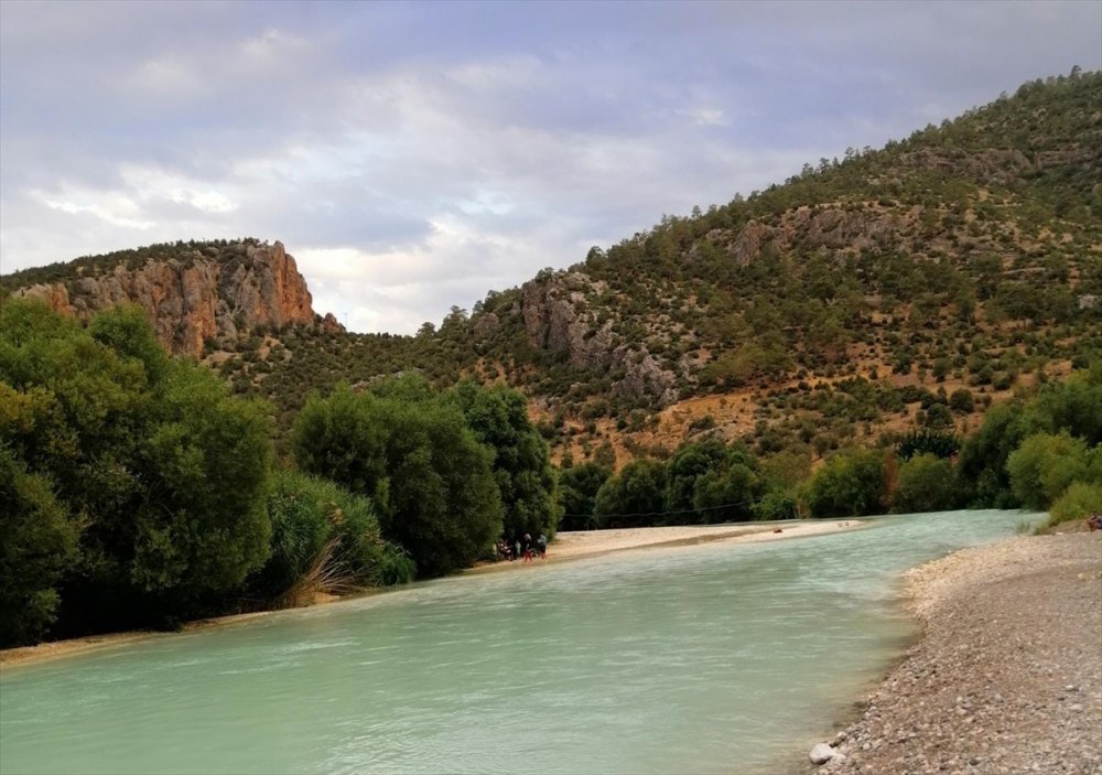 Karaman'da Göksu Yükselince Nunu'da Piknik Kötü Bitti