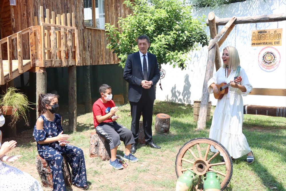 Milli Eğitim Bakanı Ziya Selçuk, Mersin'de Ayşe Ecevit Masal Evi'nin Açılışına Katıldı