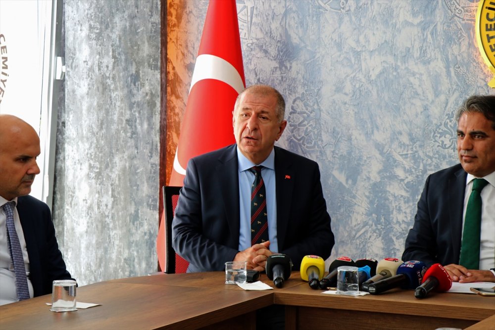 Bağımsız İstanbul Milletvekili Ümit Özdağ, Kayseri'de Temaslarda Bulundu