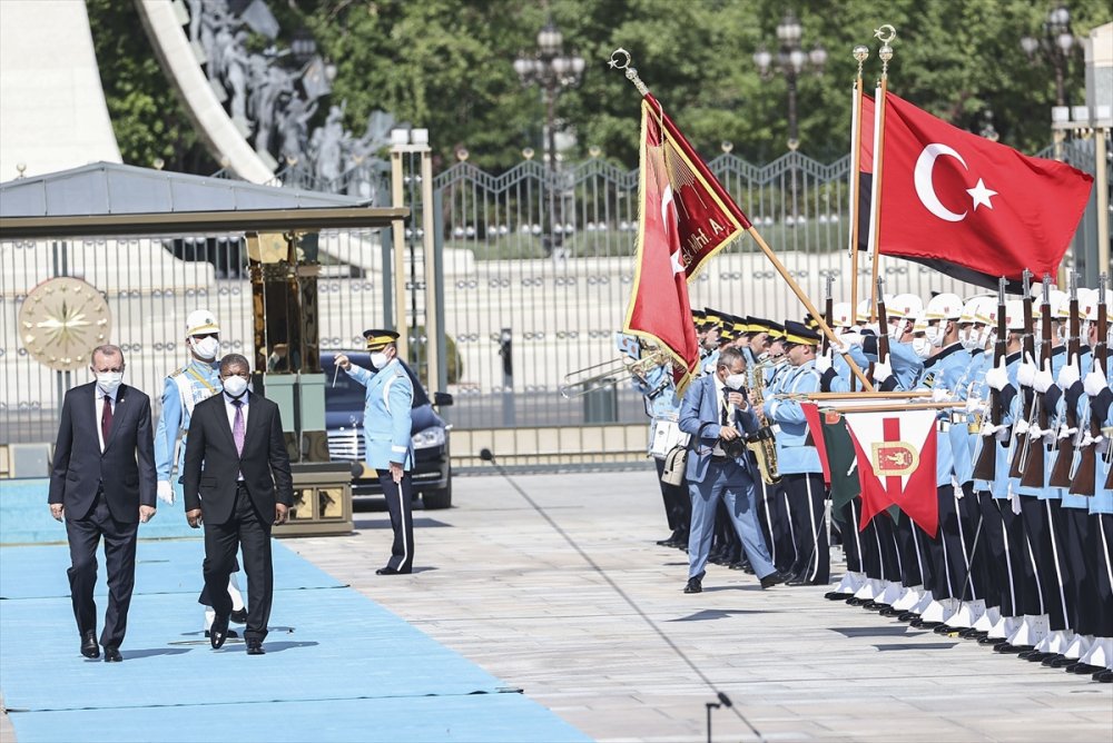 Cumhurbaşkanı Erdoğan, Angola Cumhurbaşkanı Lourenço'yu Resmi Törenle Karşıladı