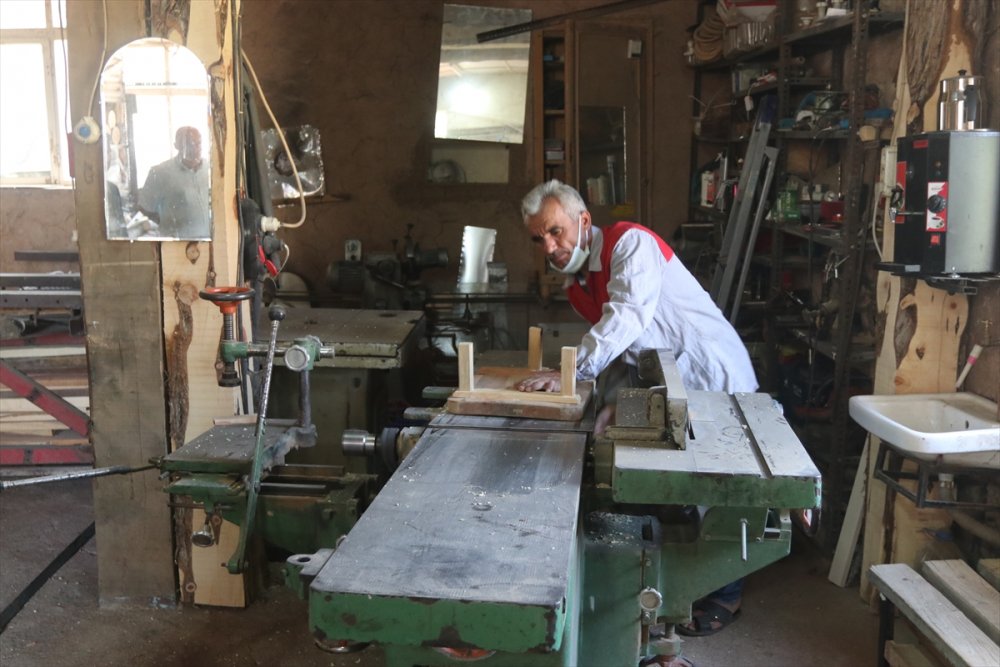 Karaman'da Muhtarın Emektar Atölyesi