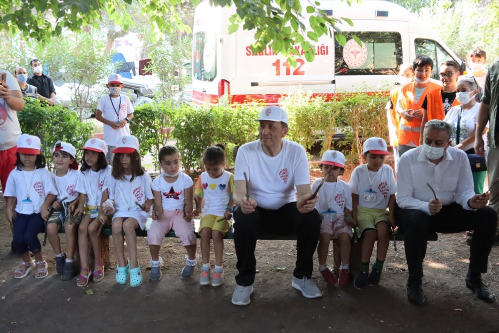 Milli Eğitim Bakanı Ziya Selçuk, Mersin'de Ziyaretlerde Bulundu