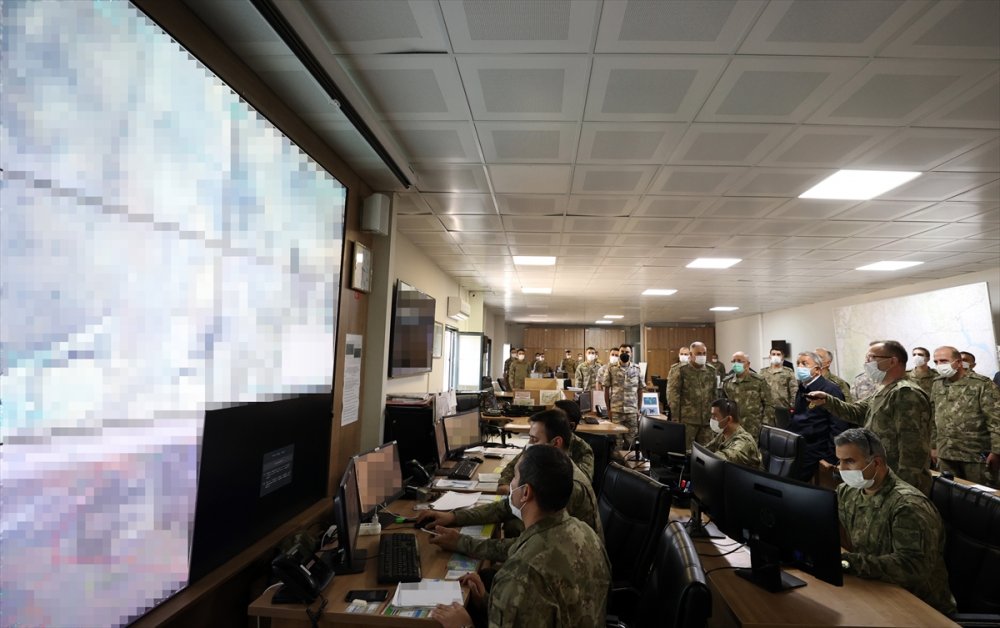 Milli Savunma Bakanı Akar'dan, Yunanistan'a Silahlanma Tepkisi