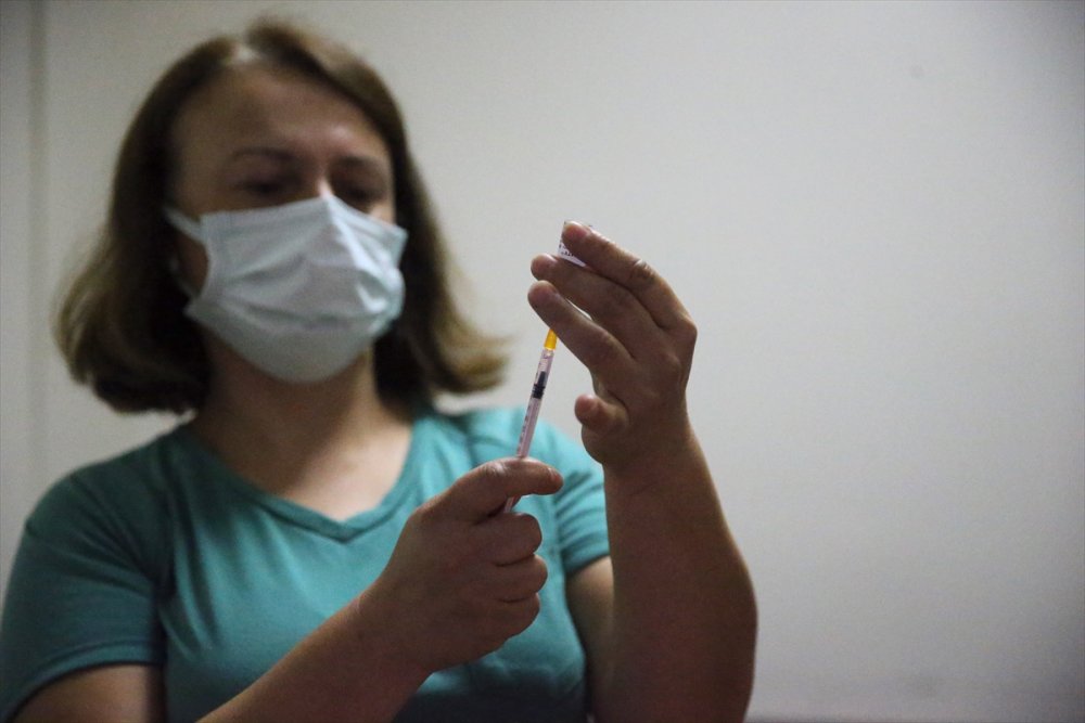 Eskişehir'de Randevusuz Kovid-19 Aşı Uygulaması İlgi Görüyor