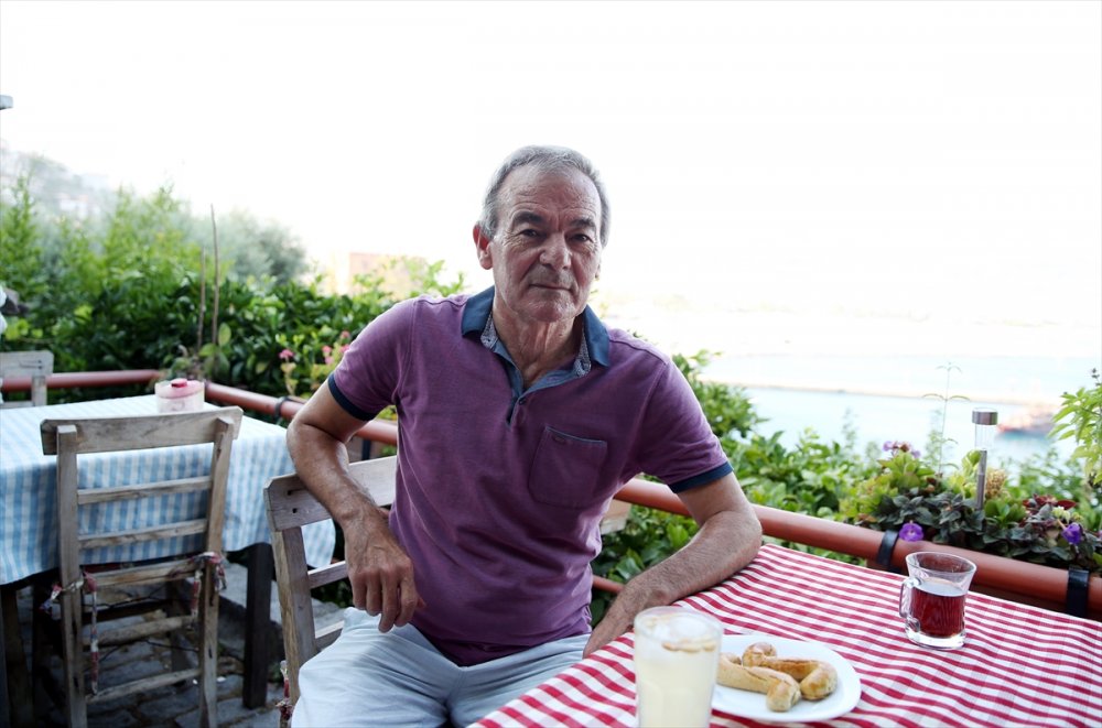 Surlarla Çevrili Koruma Altındaki Mahallenin Sakinleri Tarihi Yapılarla İç İçe Yaşıyor