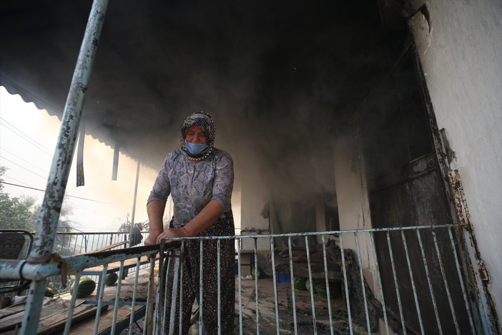 Manavgat'ta Kanser Hastası Kadın, Tedavi Parasını Yangında Kaybetmenin Üzüntüsünü Yaşıyor