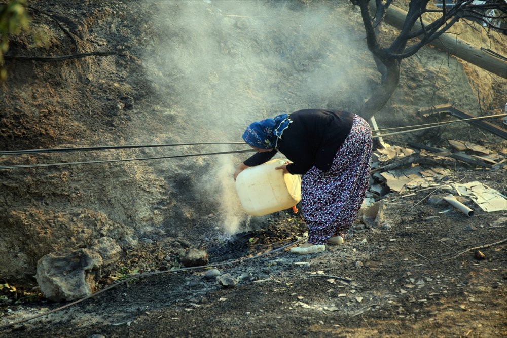 Mersin Aydıncık'taki Yangından Etkilenenler Yürekleri Dağladı