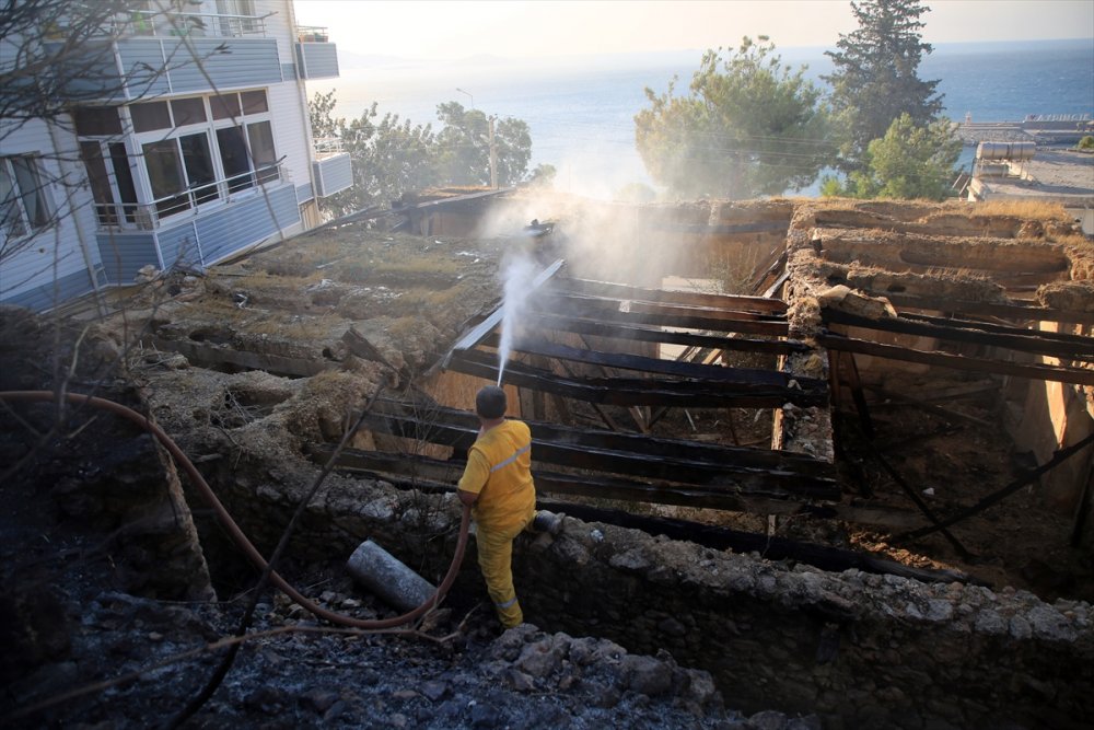 Mersin Aydıncık'taki Yangından Etkilenenler Yürekleri Dağladı