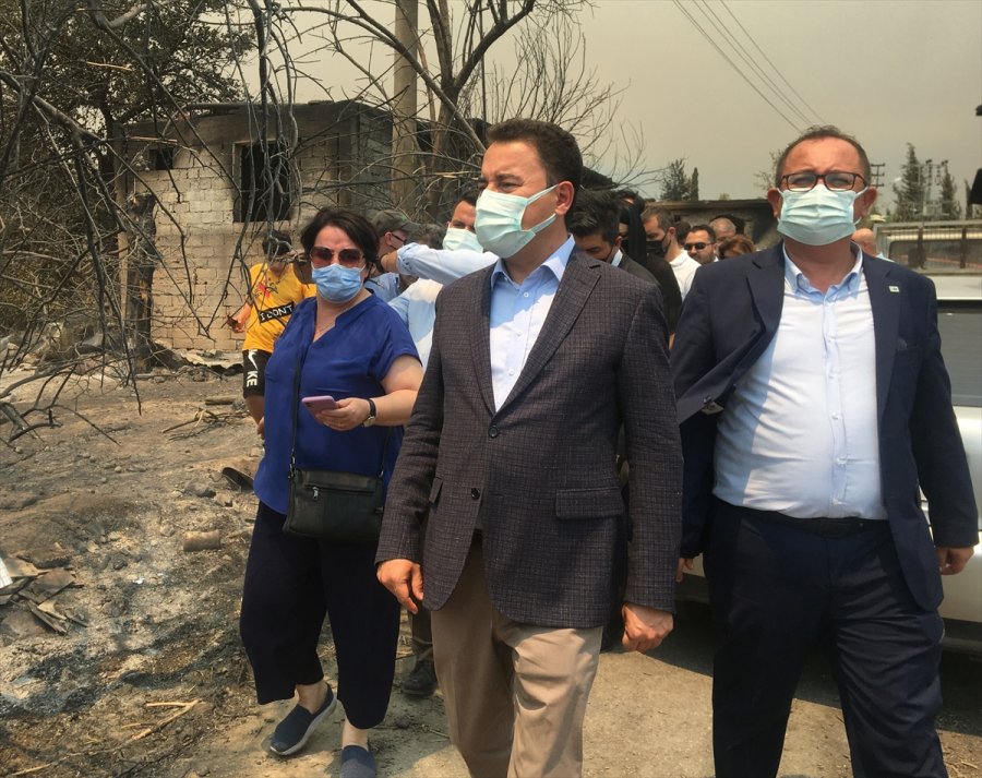 Deva Partisi Genel Başkanı Ali Babacan, Manavgat'ta Yangın Bölgesinde İncelemede Bulundu