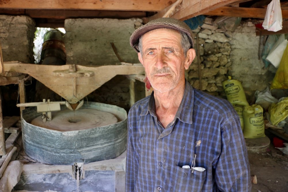 Bahattin Usta, 66 Yıldır İşlettiği Üç Asırlık Taş Değirmenin Kendisinden Sonra Da Korunmasını İstiyor