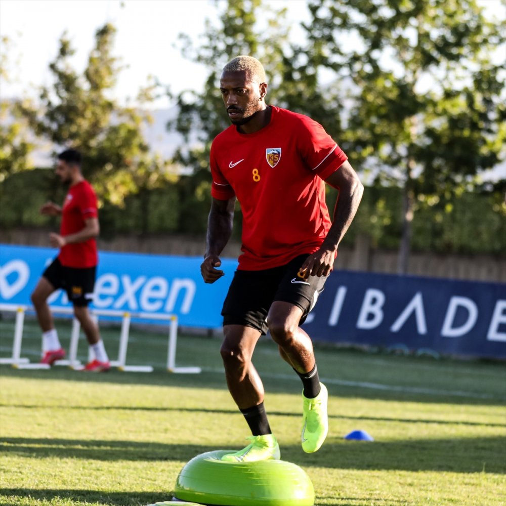 Kayserispor Yeni Sezon Hazırlıklarını Sürdürdü